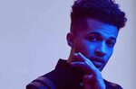 Jordan Fisher Makes an Instant Connection on New Single 'Con