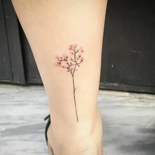 29 Exquisite Botanical Tattoos That Will Open Flowers in You