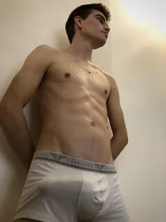 HotGuyZone - 260K в Твиттере: 