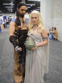 File:WonderCon 2012 - Khal Drogo and Daenerys Targaryen from