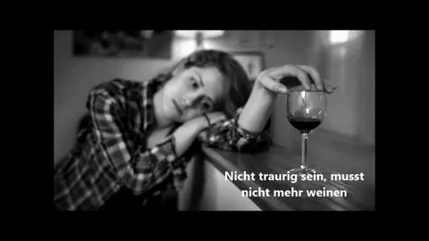 Heintje Nicht traurig sein Lyrics - YouTube
