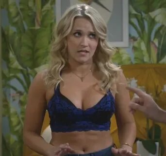 12+ Emily Osment Young Images - Ammy Gallery