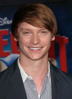 Calum Worthy Calum worthy, Austin and ally, Celebrity dads