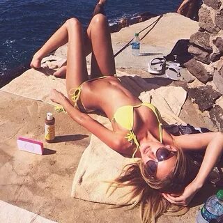 The Hottest Paulina Gretzky Photos Around The Net - 12thBlog