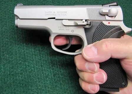 Smith and Wesson 3913 Review - Home Defense Weapons