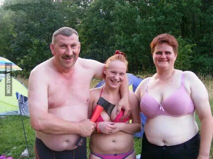 I googled typical russian family picture and I wasnt dissapo