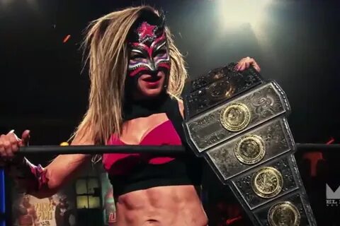 OPINION --- The Significance of Sexy Star's Lucha Undergroun
