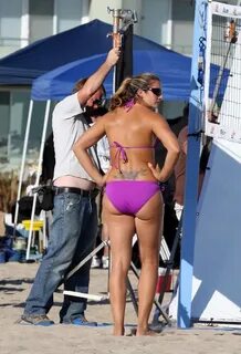 100+ Misty May-Treanor � s Bikini, Butt and Ass on Beach Vol