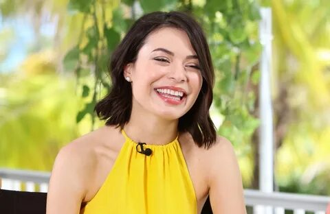 How Miranda Cosgrove from iCarly Made a $10 Million Dollar F