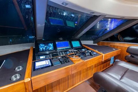 HMY Yachts Twitterissä: "2018 Viking 93 Motor Yacht "Book En