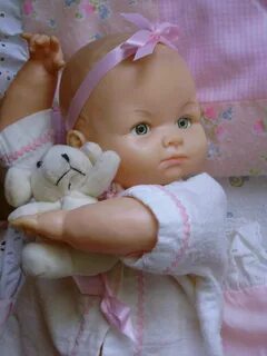Vintage Cameo Miss Peep baby doll, 1950's. This looks like t