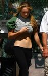 Look at Lindsay Lohan’s stomach " Gossip Fan