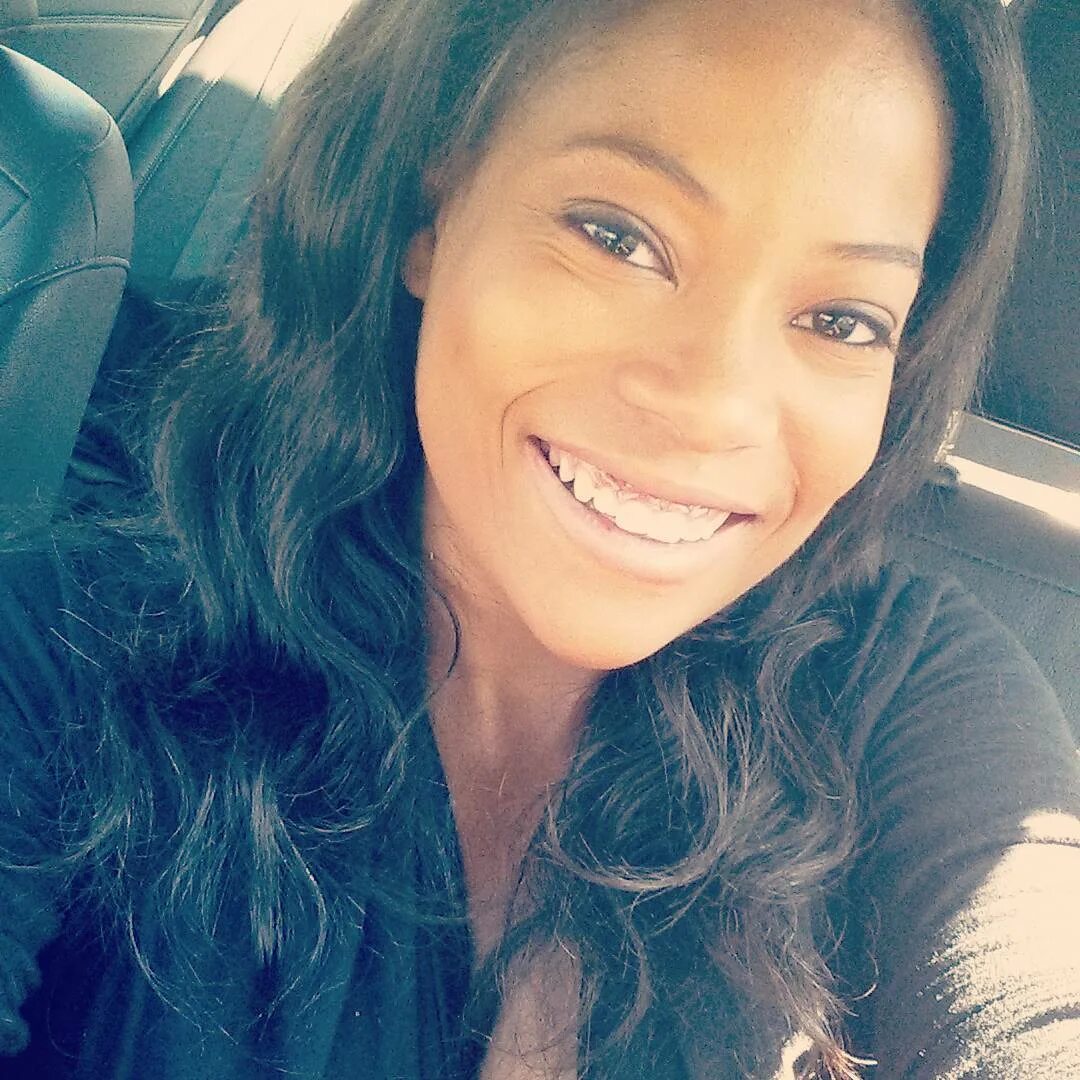 Monique Symone(Amber Stars) Ð² Instagram: "#toothytuesday" 