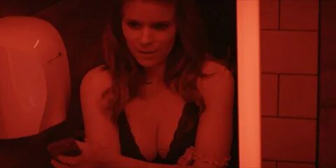 Watch Online - Kate Mara, Camila Perez - A Teacher s01e04 (2