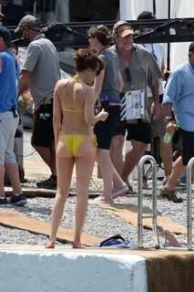 The Celebrity Oops Digest: Dakota Johnson, topless on set Fi