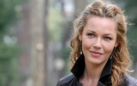 Connie Nielsen Wallpapers Images Photos Pictures Backgrounds