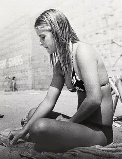 Подростки на пляжах Калифорнии в 1970-х " uCrazy.ru - Источн