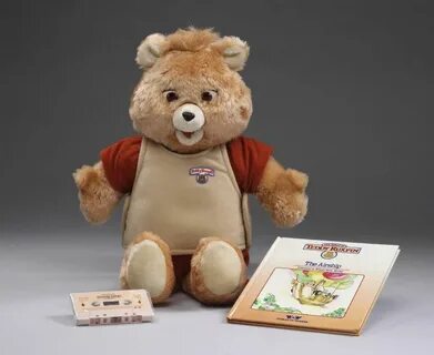 Teddy Ruxpin w/Cassette & Book, Battery Operated Teddy ruxpi