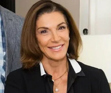 Hilary Farr's Height, Weight, Body Measurements, Biography