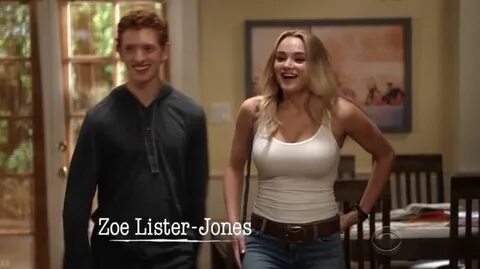 Hunter King/Clementine - Sitcoms Online Photo Galleries