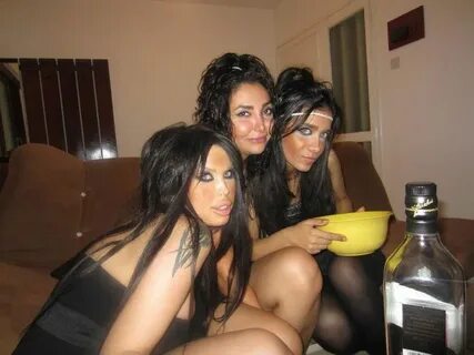hot persian girls Iran girls, Persian girls, Girl
