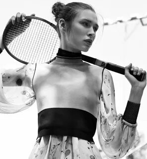 "Match Point" L'Officiel Brazil May 2016 in 2019 Match point