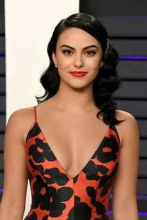 Picture of Camila Mendes