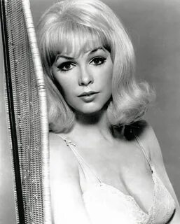 Stella Stevens Stella stevens, Beautiful actresses, Classic 