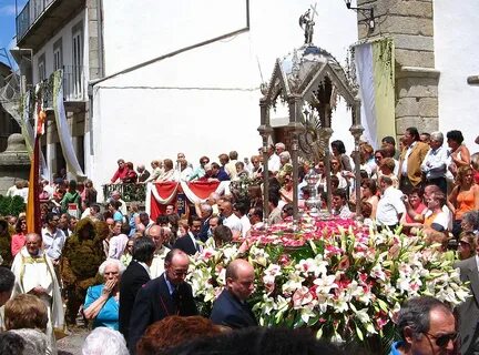 Category:Corpus Christi in Béjar - Wikimedia Commons