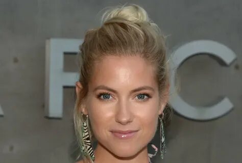Laura Ramsey picture