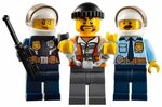 Конструктор LEGO City 60137 Побег на буксировщике - купить п