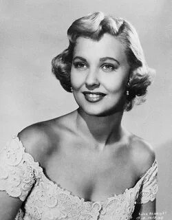 Lola Albright Female actresses, Old hollywood glamour, Holly