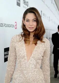 Pictures of Analeigh Tipton
