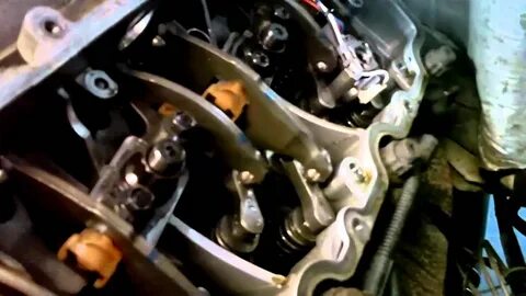 6.0 Liter Ford Powerstroke Injector Installation Part 3 - Yo