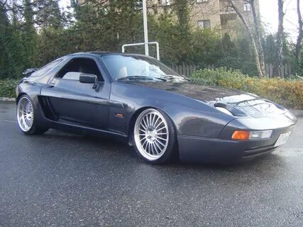 Hamann Porsche 928 (RARE) I spotted this leaving the car w. 