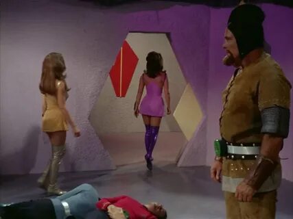 Star Trek 3 x 1 "Spock's Brain" Marj Dusay as Kara Just Stuf