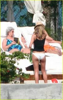 Jennifer Aniston's Bikini is White Hot: Photo 1076781 Pictur