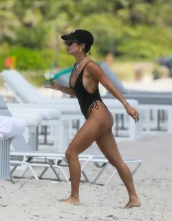 Vanessa Hudgens Sexy Ass And Boobs In Swimsuit - Hot Celebs 