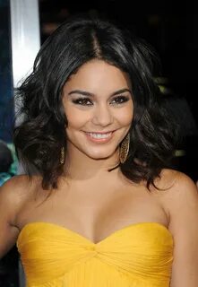 Vanessa Hudgens at the Journey 2 Mysterious Island Premiere 