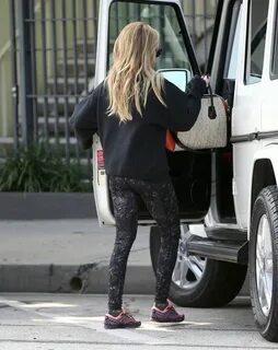 Ashley Tisdale Booty in Tights -03 GotCeleb