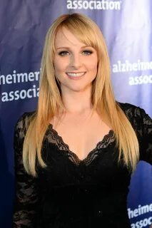 Melissa Rauch Red Related Keywords & Suggestions - Melissa R