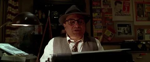 Секреты Лос-Анджелеса (1997) - Danny DeVito as Sid Hudgens -