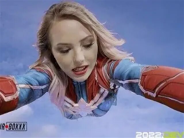 Captain Marvel gets Mesmerized & Fucked by Lex Luther - Amat