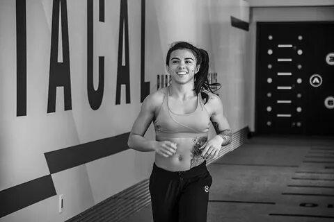 UFC Minute: Claudia Gadelha talks training and UFC 225 UFC