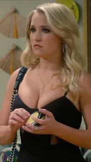 Emily osment nsfw 🌈 41 Sexiest Pictures Of Miley Cyrus