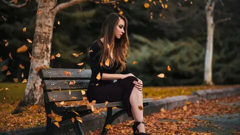Park, girl, bench, falling leaves, autumn photos, beautiful 