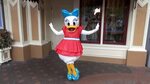 We Meet Daisy Duck in her New Disneyland 60th Anniversary Ou