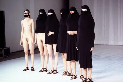 Голые Женщины В Хиджабах