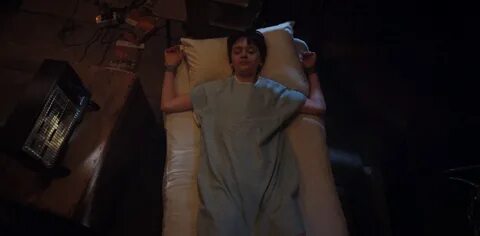 Picture of Noah Schnapp in Stranger Things - noah-schnapp-15