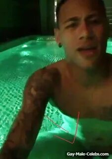 Neymar Nude & Flashing His Cock In The Bathtub - Gay-Male-Ce